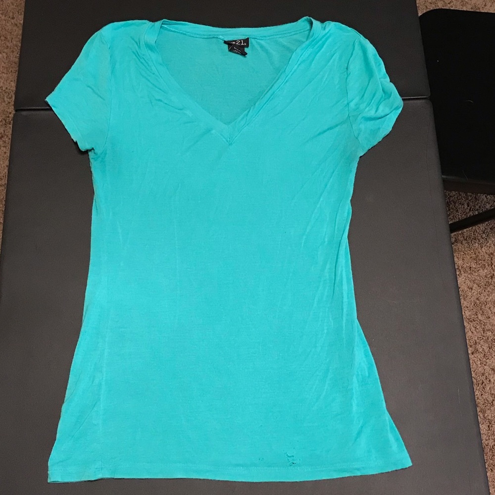 Rue 21 teal v neck tee